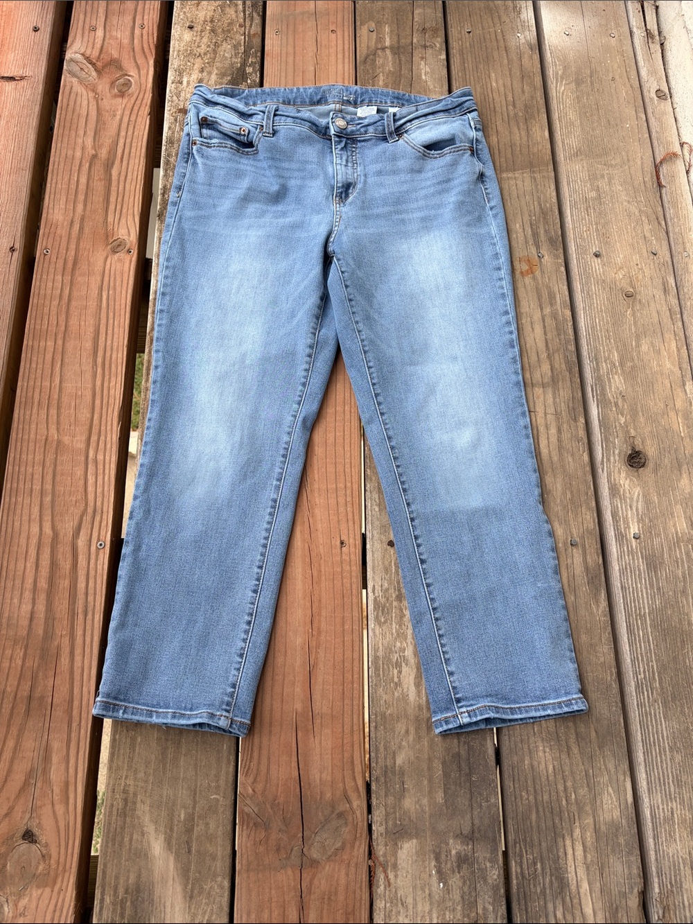 Light Blue Women's Straight-Leg Jeans
